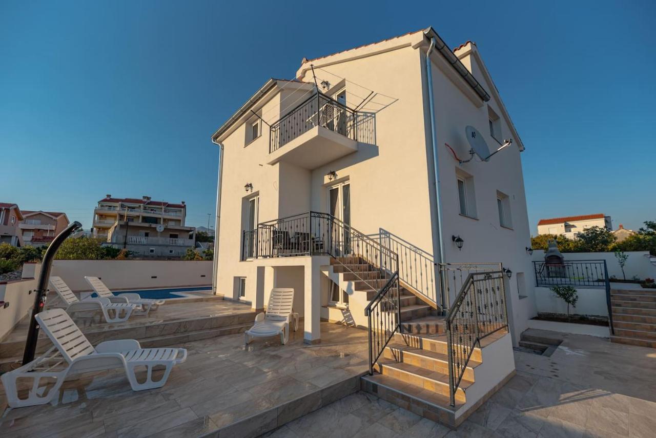 מסלניקה Olive Bridge Villa מראה חיצוני תמונה