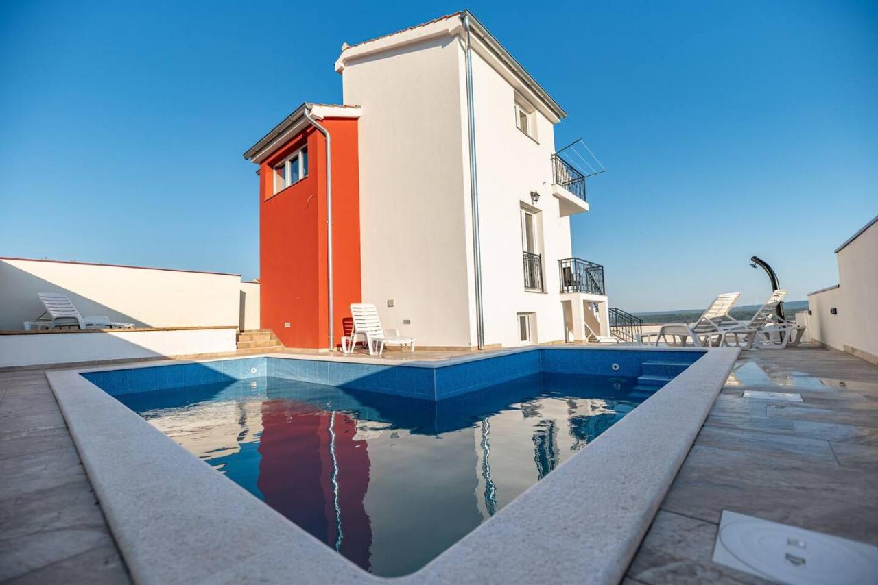 מסלניקה Olive Bridge Villa מראה חיצוני תמונה