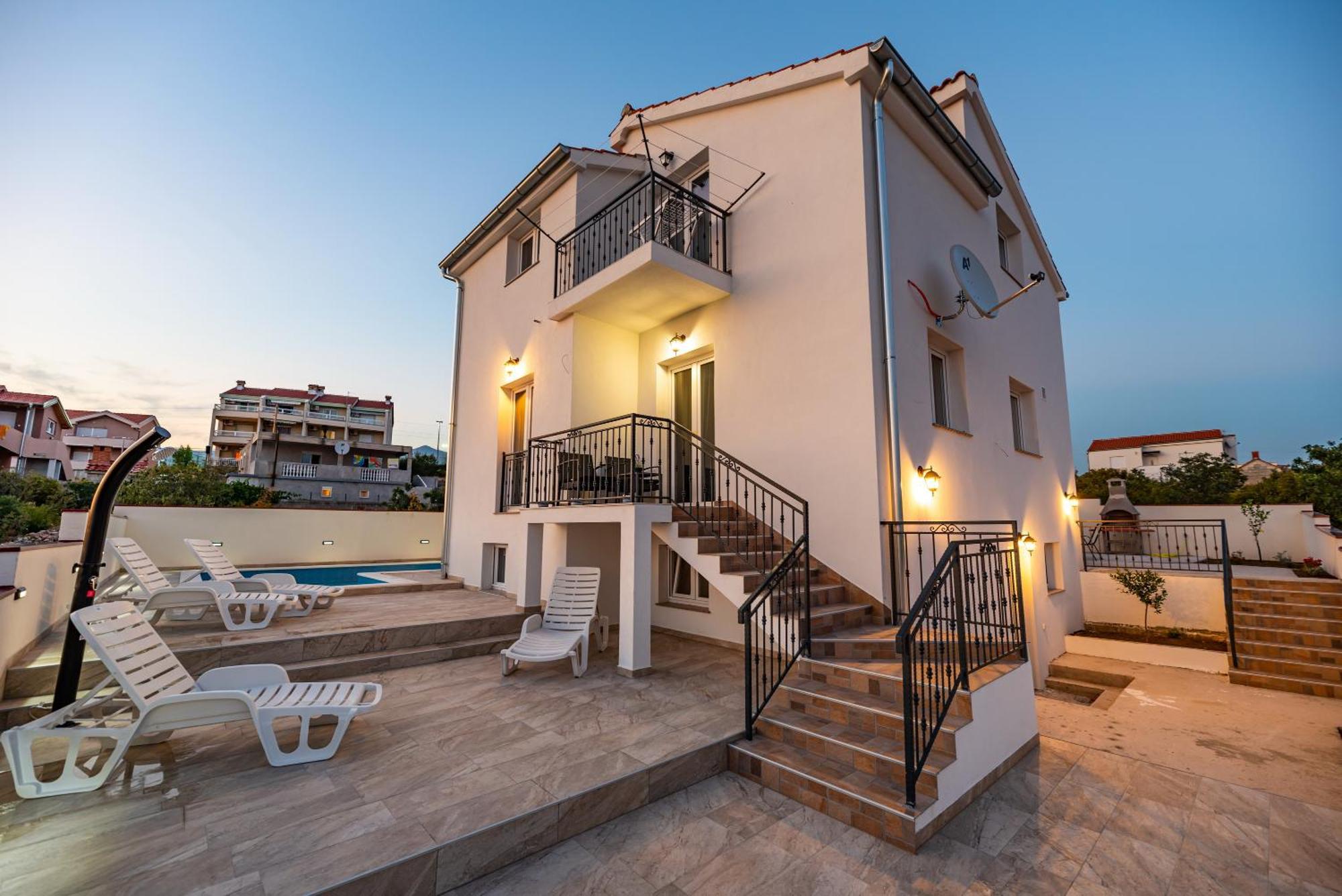 מסלניקה Olive Bridge Villa מראה חיצוני תמונה