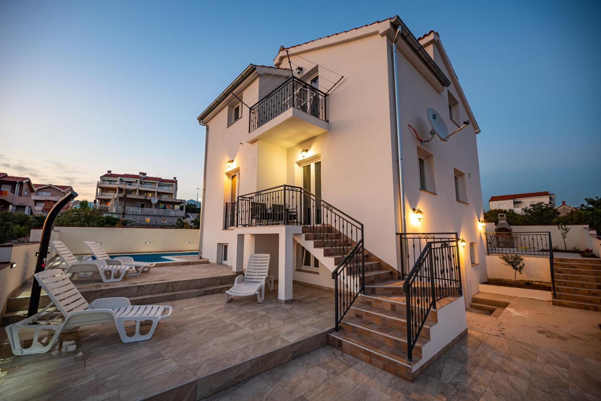 מסלניקה Olive Bridge Villa מראה חיצוני תמונה